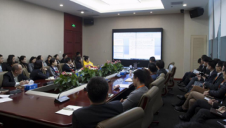 long8资管公司举办法律风险防控专题培训会