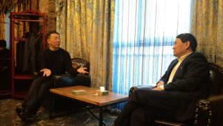 龙8国际官网集团董事长肖厚忠与宣钢董事长进行合作会谈