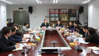 合肥市庐阳区区委书记吴劲一行访问龙8唯一官网