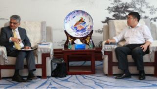 巴基斯坦AICT公司到long8装饰公司考察会谈