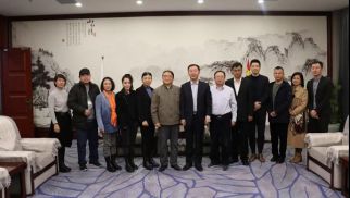 中国建设文化艺术协会到访龙8唯一官网