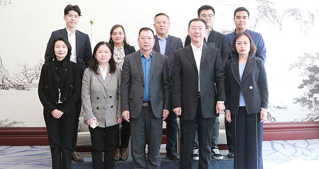 龙8唯一官网与数海信息集团签署战略合作协议
